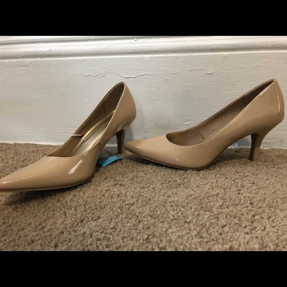 Nude heels